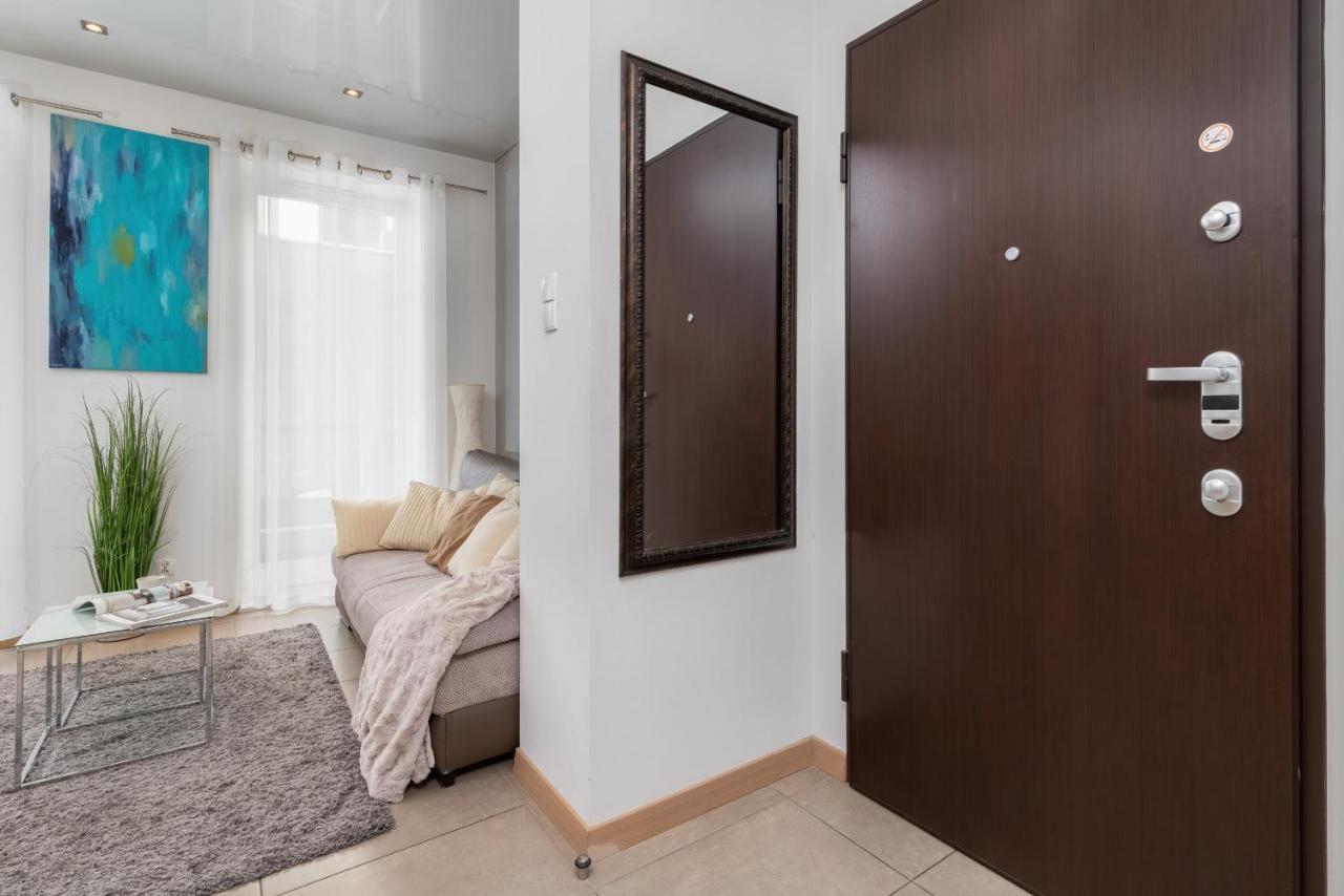 Old Town Neptun Apartments By Noclegi Renters غدانسك المظهر الخارجي الصورة