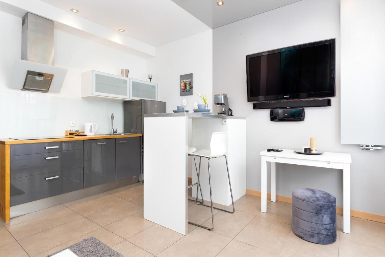Old Town Neptun Apartments By Noclegi Renters غدانسك المظهر الخارجي الصورة